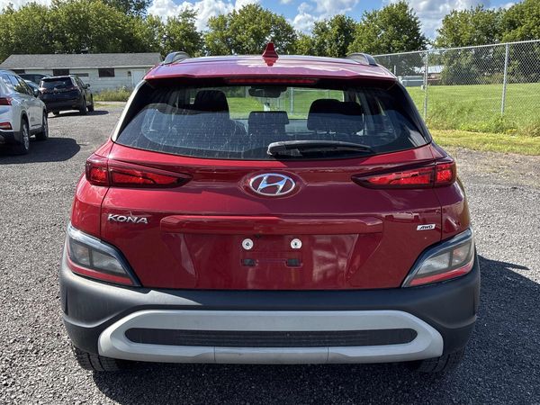 2022 Hyundai Kona Essential SE Without FCA