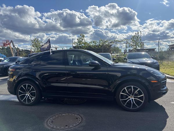 2020 Porsche Cayenne S S Coupe