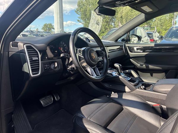 2020 Porsche Cayenne S S Coupe