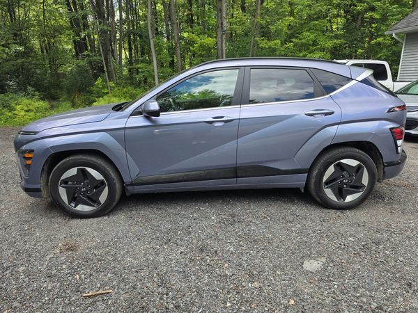 2025 Hyundai Kona Electric Preferred FWD w/Trend Package