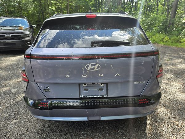 2025 Hyundai Kona Electric Preferred FWD w/Trend Package