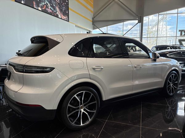 2020 Porsche Cayenne S