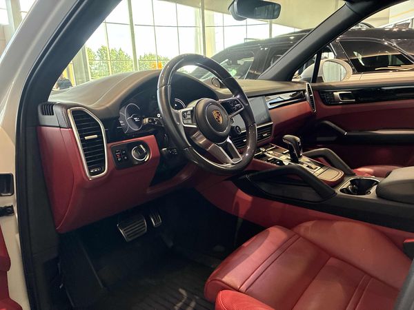 2020 Porsche Cayenne S