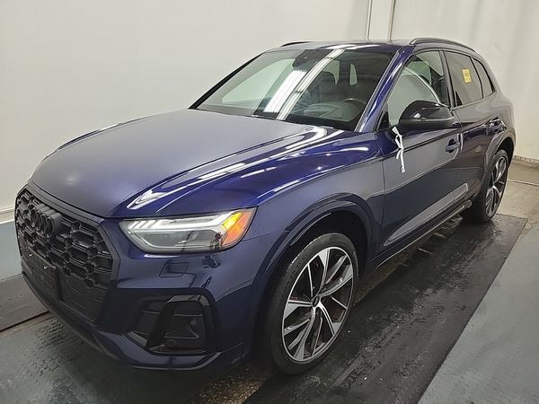 2023 Audi SQ5 TECHNIK