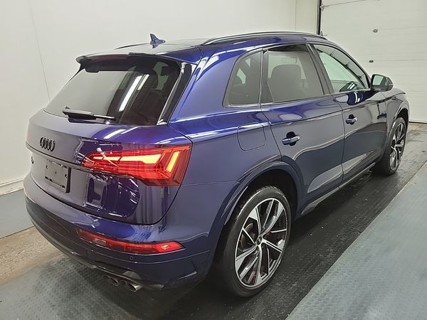 2023 Audi SQ5 TECHNIK quattro Prestige