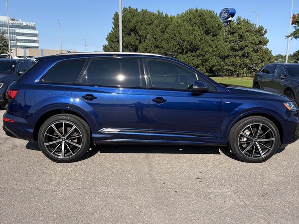2022 Audi Q7 Komfort quattro Komfort