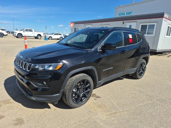 2025 Jeep COMPASS NORTH