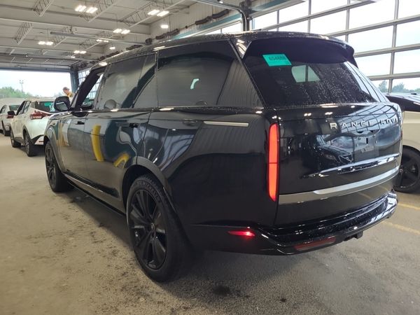 2023 Land Rover Range Rover AUTOBIOGRAPHY