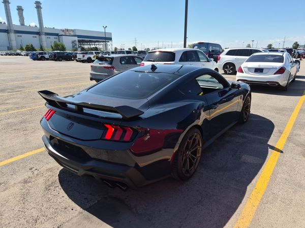 2025 Ford Mustang DARK HORSE