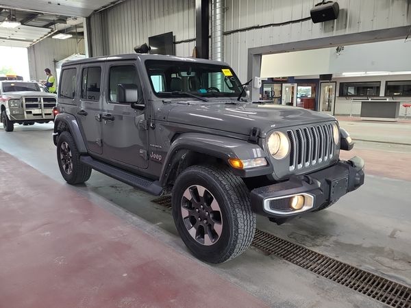 2021 Jeep Wrangler UNLIMITED SAHARA