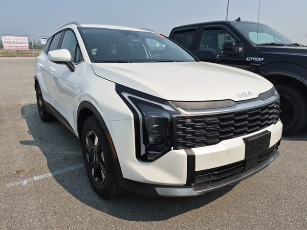 2026 Kia Sportage LX