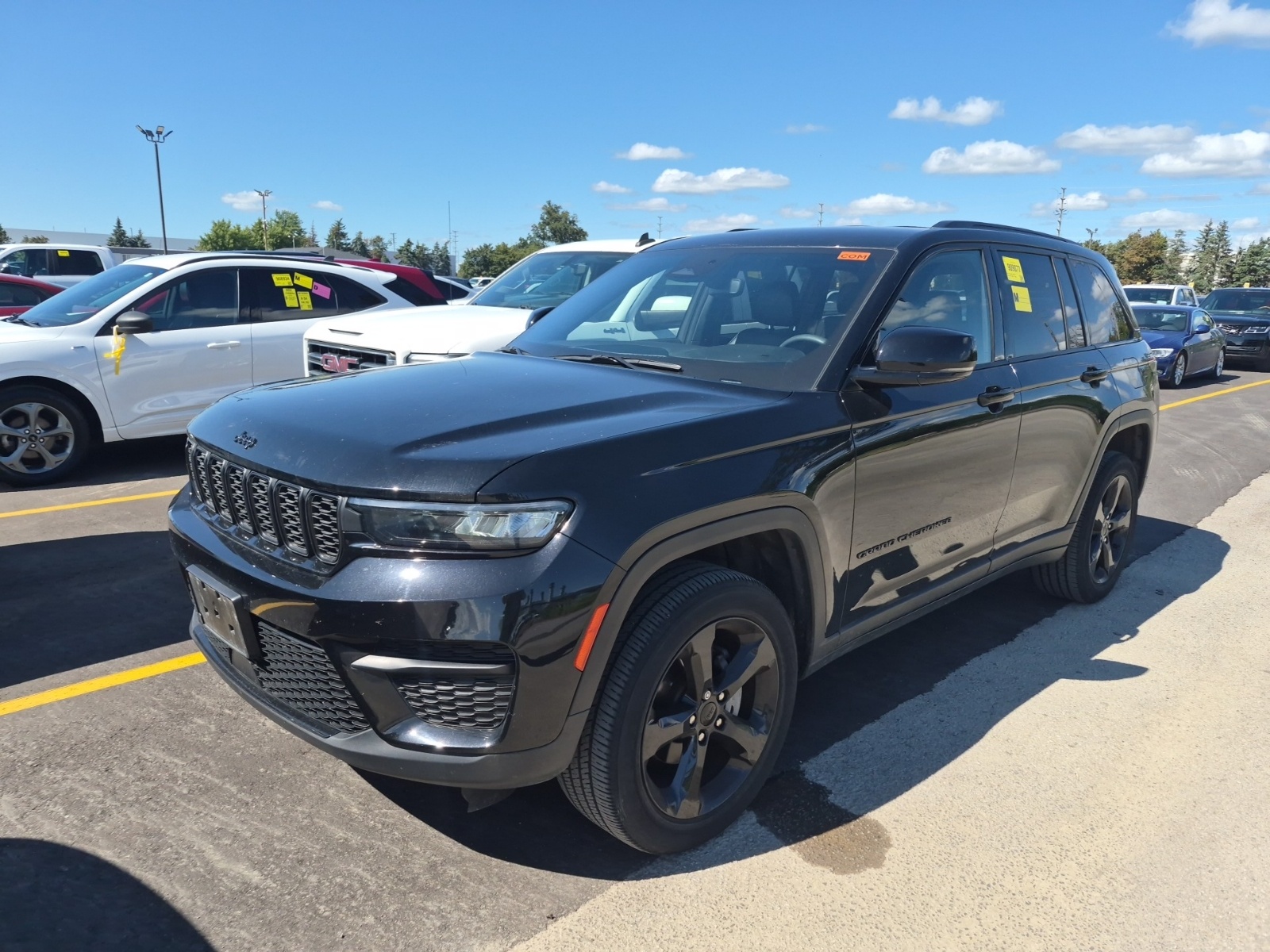 2023 Jeep Grand Cherokee ALTITUDE Laredo, Altitude