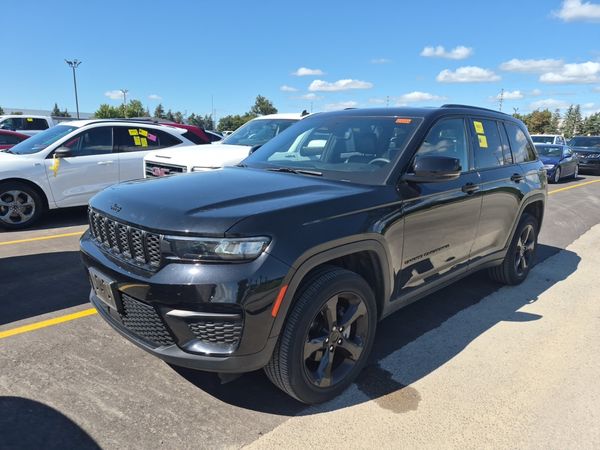 2023 Jeep Grand Cherokee ALTITUDE