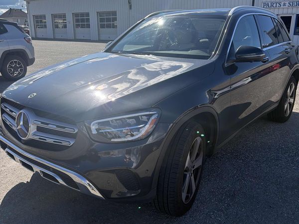 2022 Mercedes-Benz GLC GLC 300