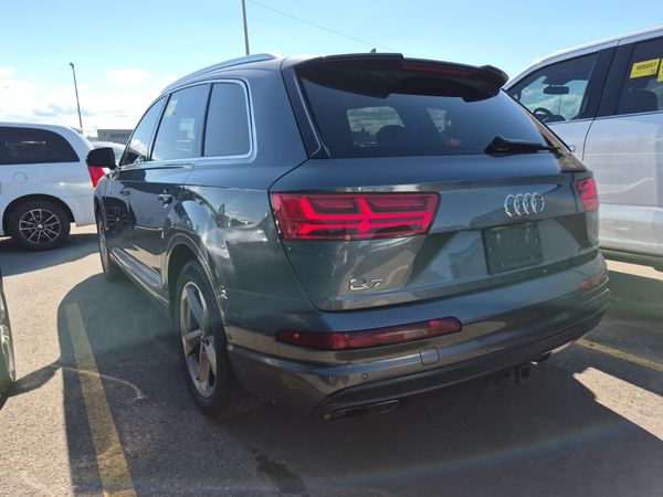 2019 Audi Q7 TECHNIK