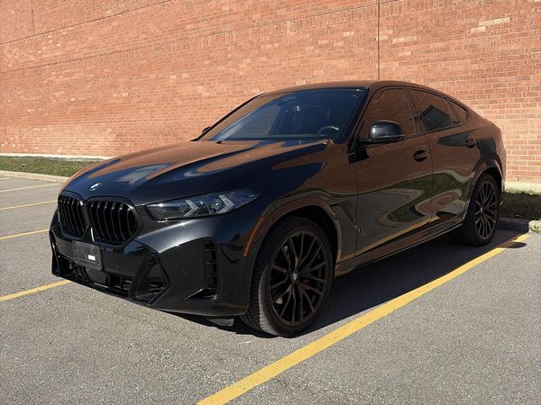 2024 BMW X6 xDrive40i