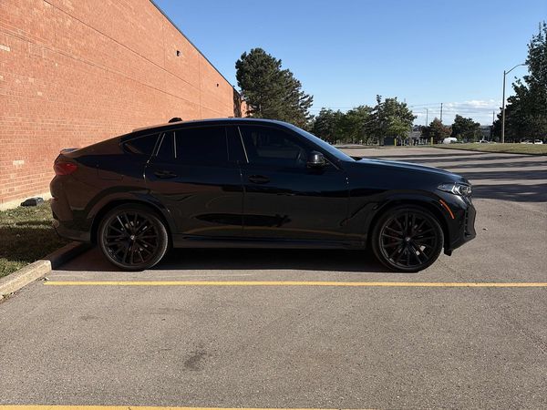 2024 BMW X6 xDrive40i