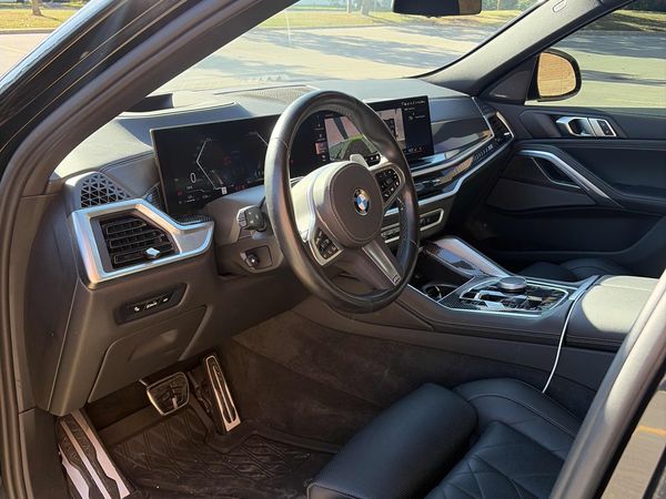 2024 BMW X6 xDrive40i
