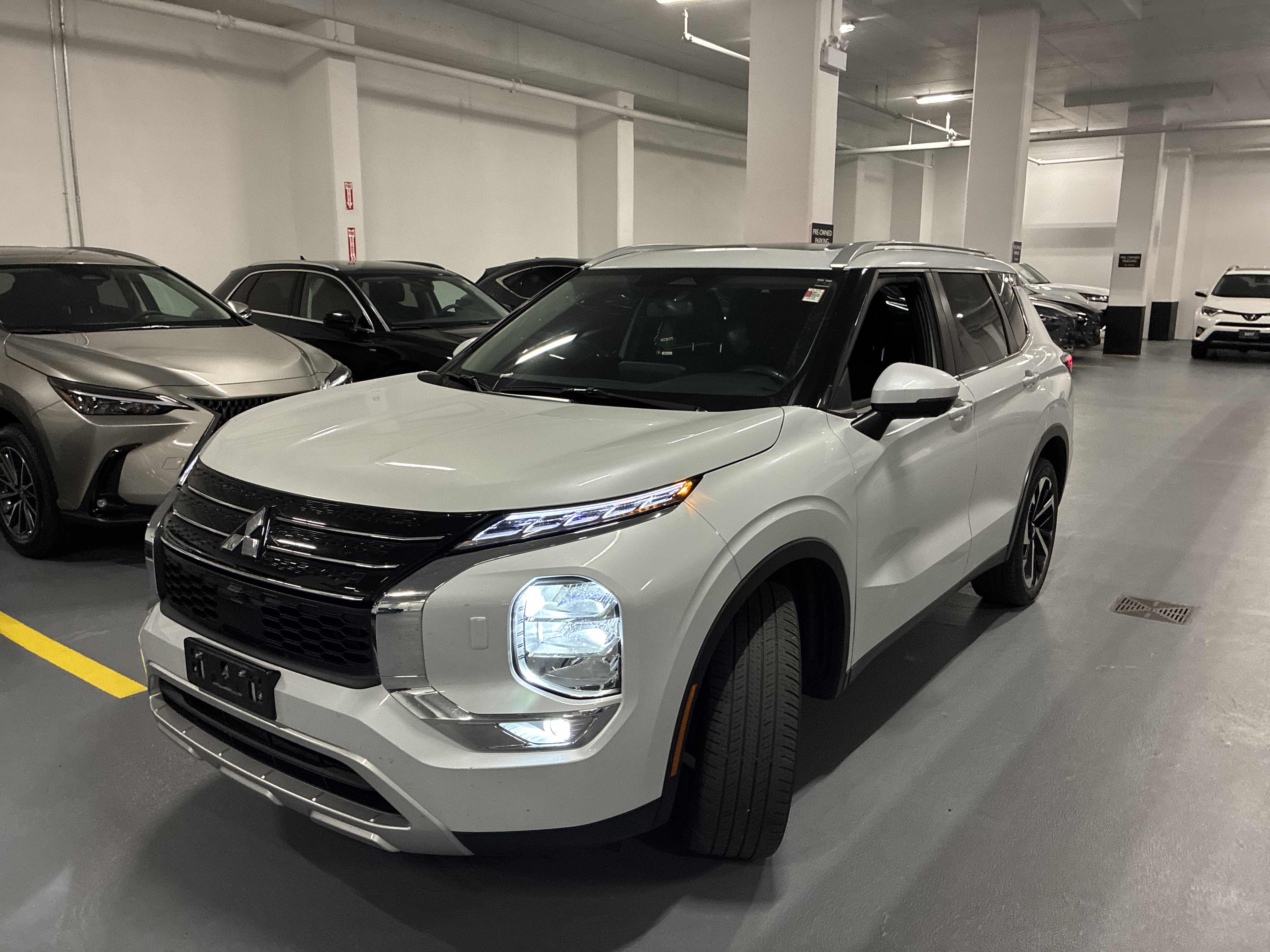 Mitsubishi Outlander S-AWC