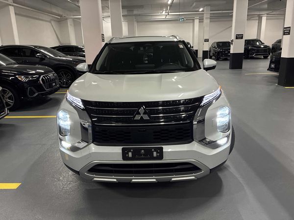 2023 Mitsubishi Outlander S-AWC