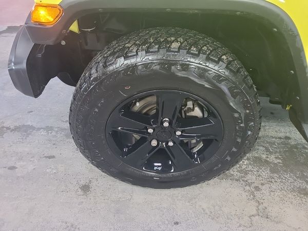 2023 Jeep Wrangler SAHARA ALTITUDE