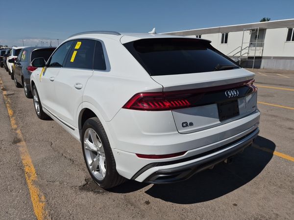 2019 Audi Q8 PROGRESSIV