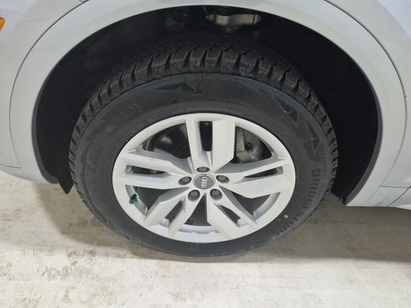 2018 Audi Q5 KOMFORT quattro Premium