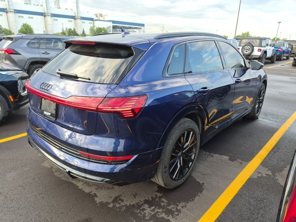 2022 Audi E-TRON PROGRESSIV quattro Premium