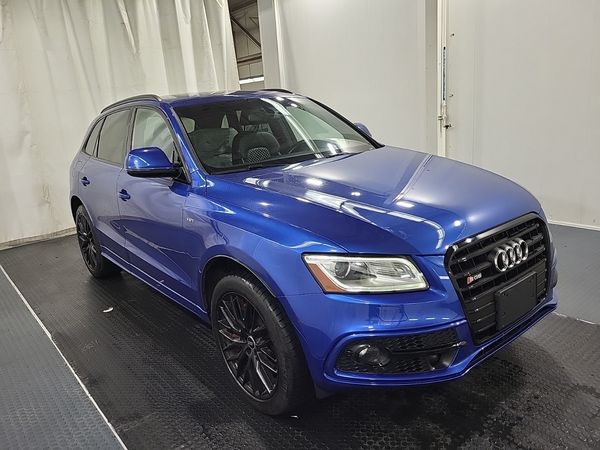2017 Audi SQ5 3.0T TECHNIK quattro Premium Plus