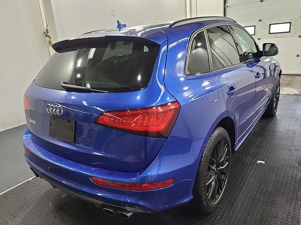 2017 Audi SQ5 3.0T TECHNIK quattro Premium Plus