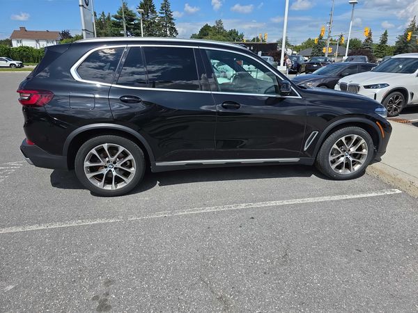 2022 BMW X5 xDrive40i