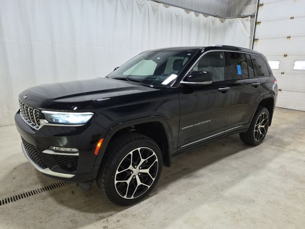 2023 Jeep Grand Cherokee SUMMIT RESERVE