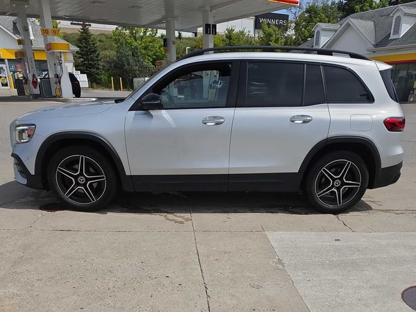2022 Mercedes-Benz GLB GLB 250 GLB250 / GLB250 4MATIC
