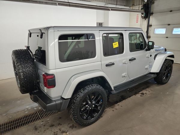 2022 Jeep Wrangler 4xe UNLIMITED SAHARA
