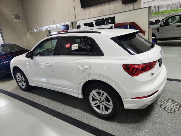 2022 Audi Q3 KOMFORT quattro Premium