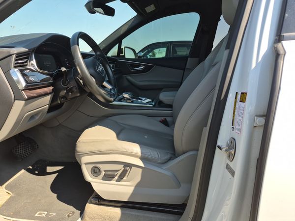 2021 Audi Q7 TECHNIK quattro Technik