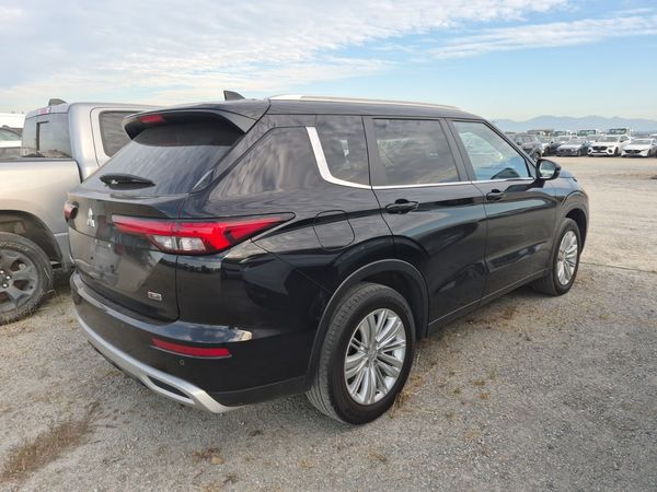 2024 Mitsubishi Outlander SE SE, Ralliart Edition