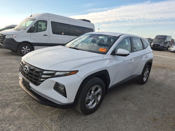 2022 Hyundai Tucson ESSENTIAL AWD