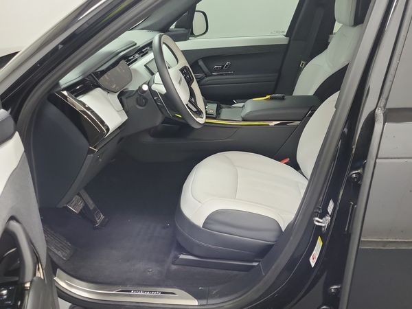 2025 Land Rover Range Rover Sport AUTOBIOGRAPHY P550e Autobiography