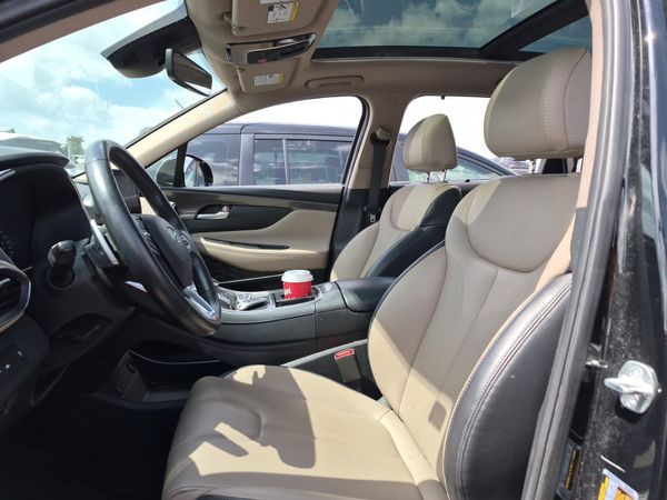 2023 Hyundai Santa Fe PREFERRED W/TREND-4D UTILITY A SEL Premium