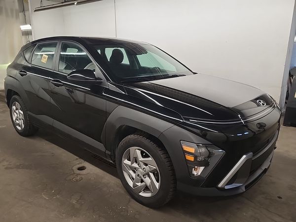 2024 Hyundai KONA ESSENTIAL SE