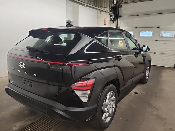 2024 Hyundai KONA ESSENTIAL SE