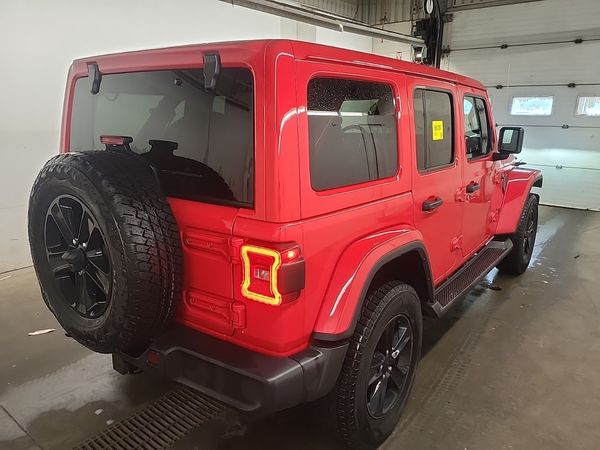 2022 Jeep Wrangler UNLIMITED SAHARA ALTITUDE