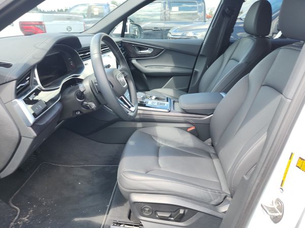 2026 Audi Q7 S LINE PREMIUM PLUS quattro Premium Plus