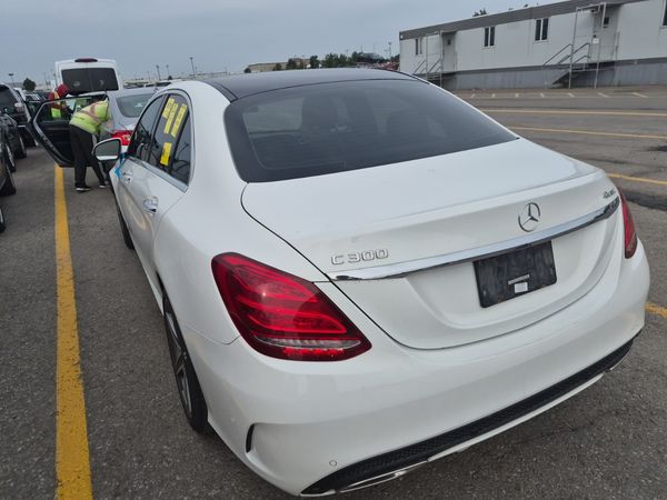 2017 Mercedes-Benz C-CLASS 4MATIC C300-4M