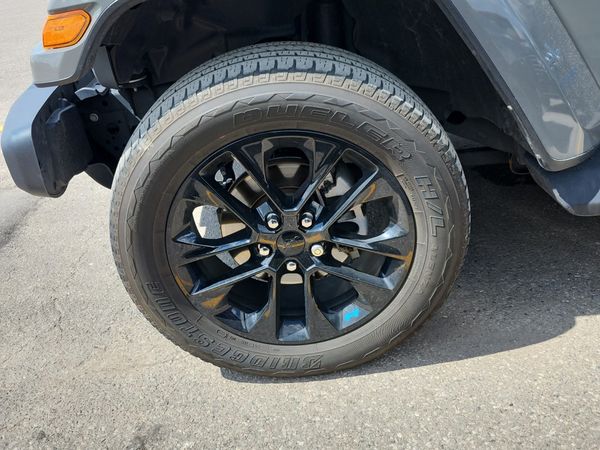 2022 Jeep Wrangler 4xe UNLIMITED SAHARA