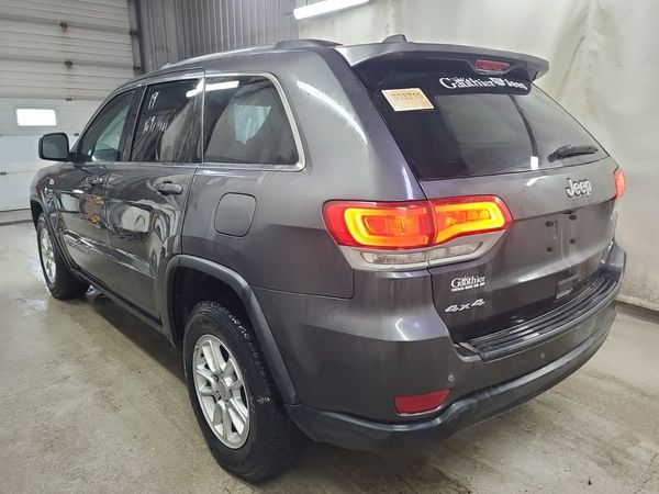 2019 Jeep Grand Cherokee LAREDO E