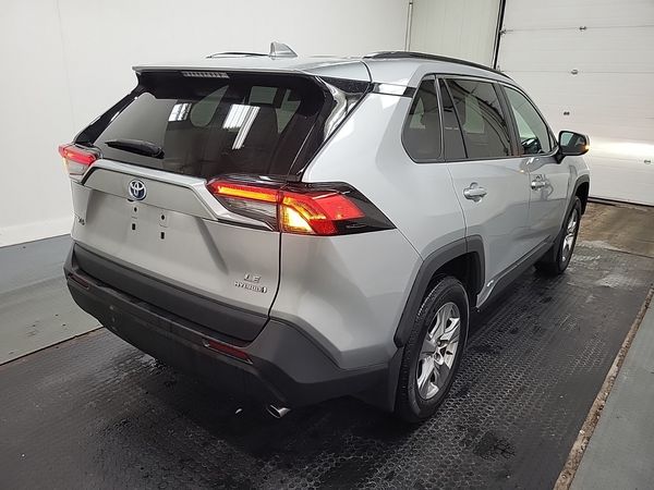 2023 Toyota Rav4 LE XLE Premium