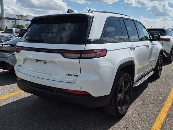 2024 Jeep Grand Cherokee LIMITED