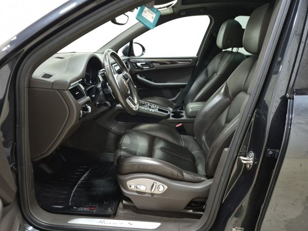 2018 Porsche MACAN S